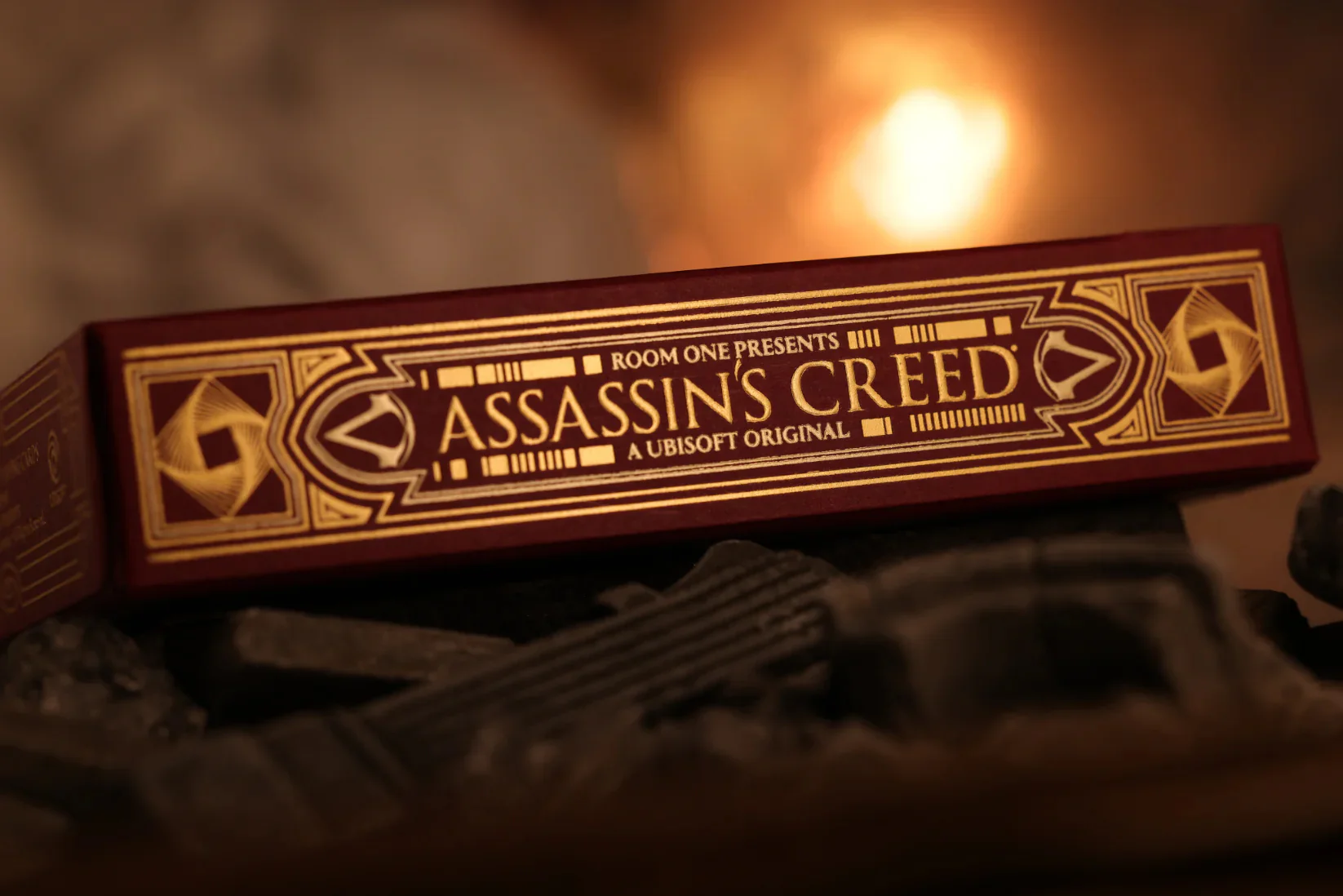 Assassin's Creed Legacy Ver. II Garnet Hidden Blade Edition Playing Cards by Room One - Image 6