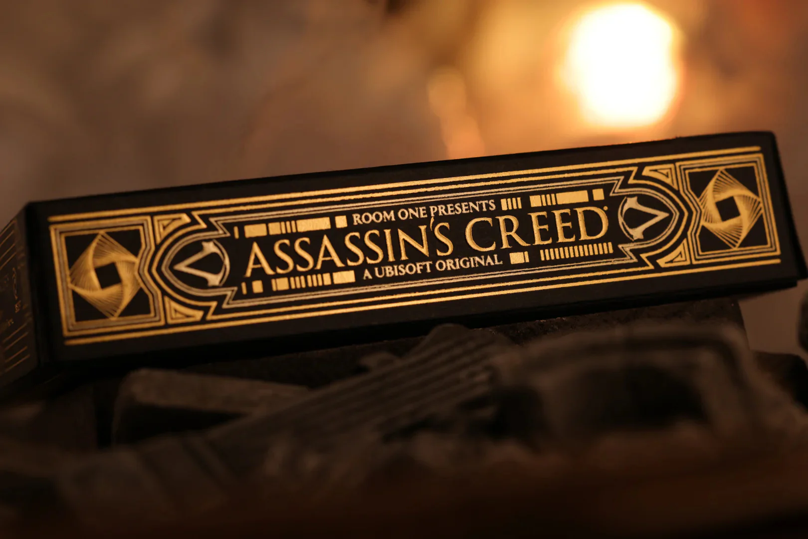Assassin's Creed Legacy Ver. II Onyx Hidden Blade Edition Playing Cards by Room One - Image 7