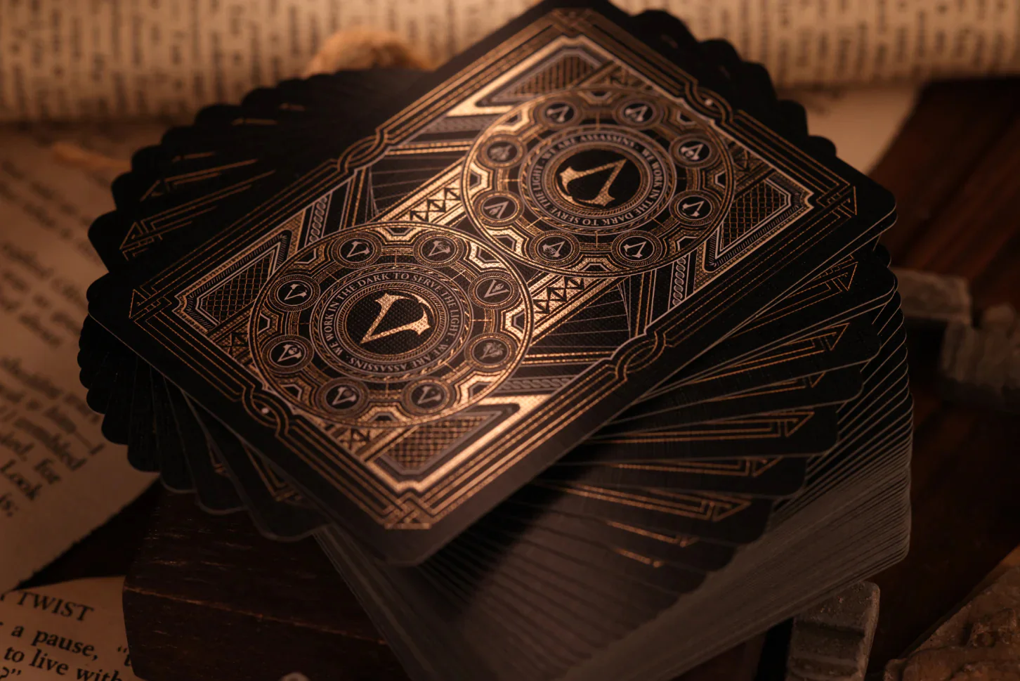 Assassin's Creed Legacy Ver. II Onyx Hidden Blade Edition Playing Cards by Room One - Image 8