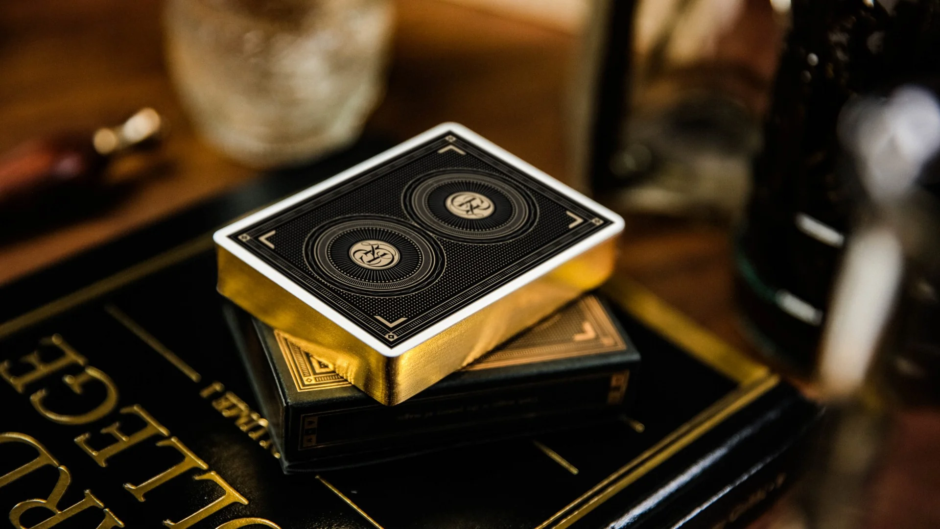 Card College Playing Cards by ARK × Robert Giobbi - Image 17