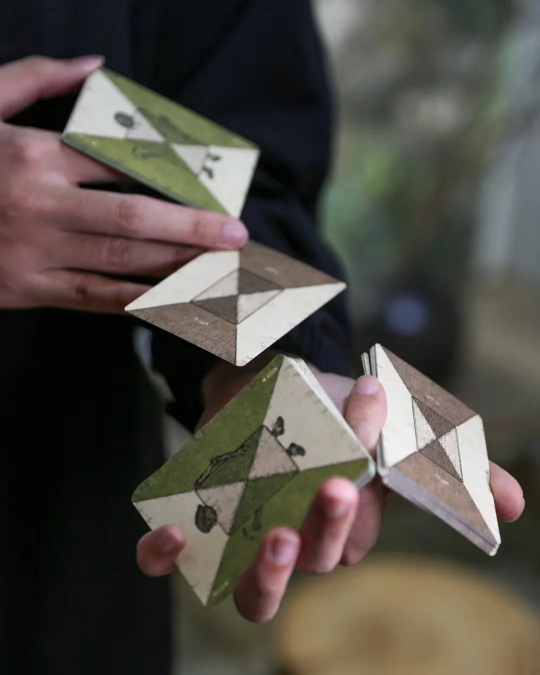 Duo52 Playing Cards by Smooth Writing & Lotusinhand - Image 10