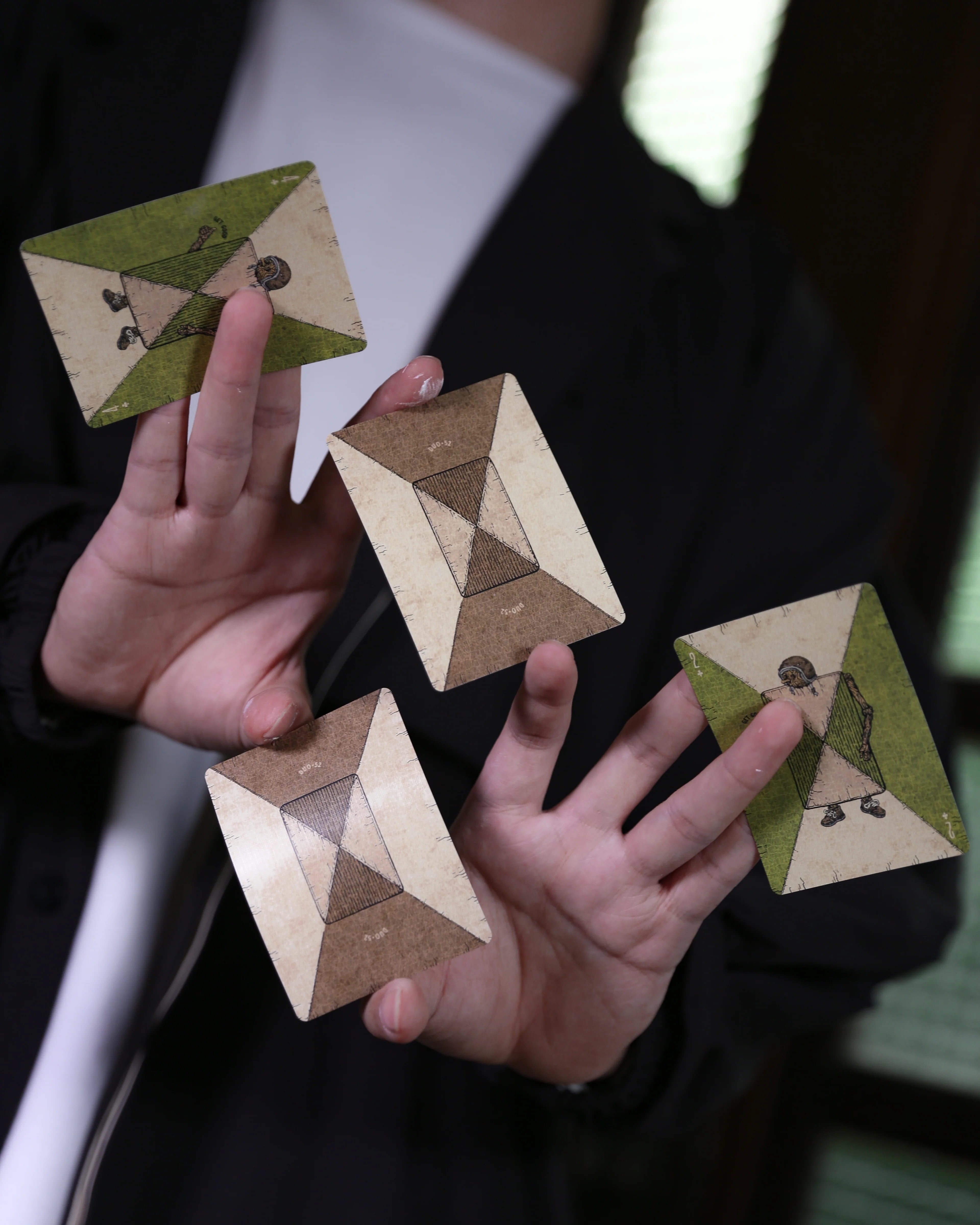 Duo52 Playing Cards by Smooth Writing & Lotusinhand - Image 12
