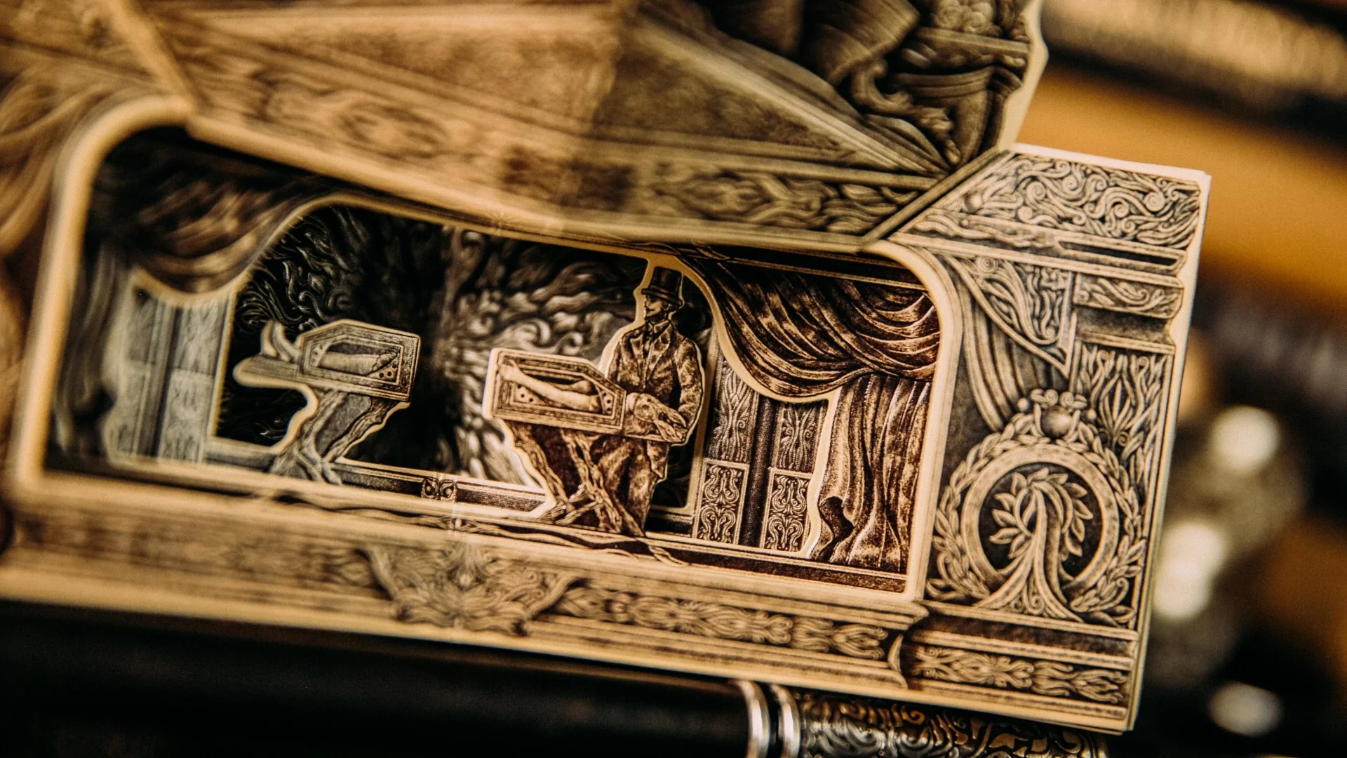 Illusionist Playing Cards by ARK - Image 7