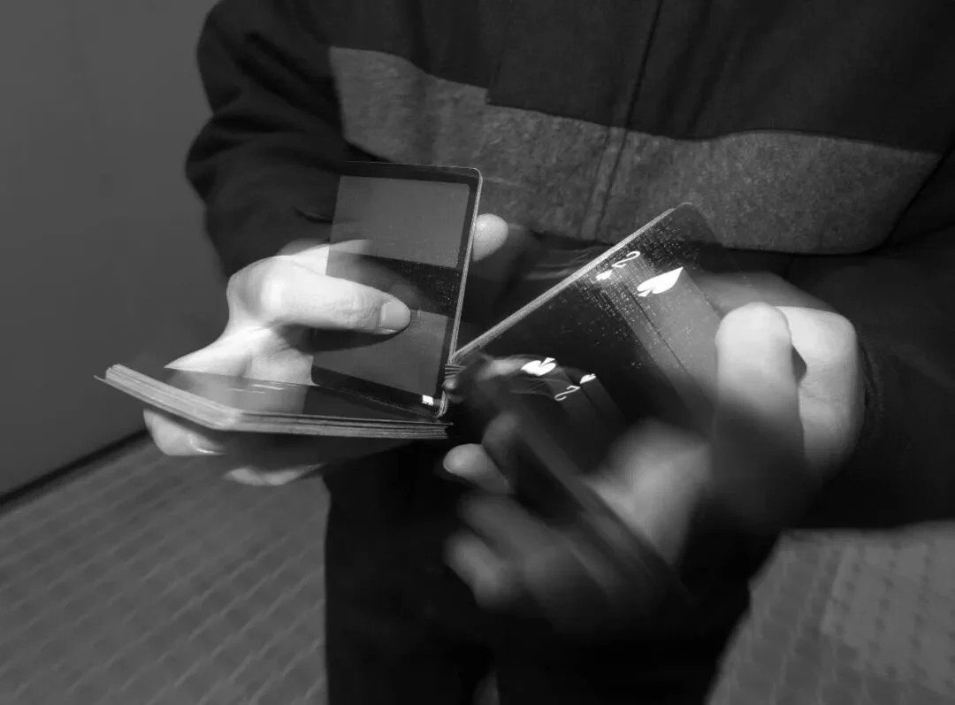 Movement | Chapter 1_Run! Playing Cards by Under Darkroom - Image 11
