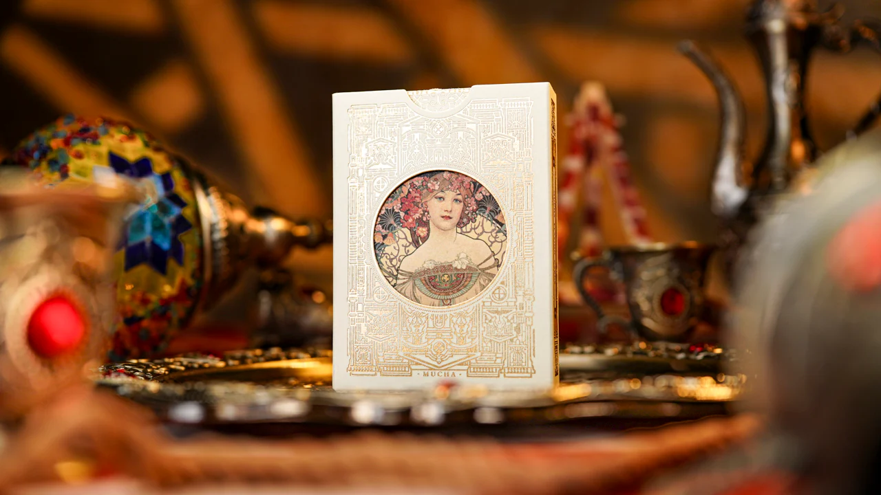 Mucha Playing Cards by 52 MUSÉE - Image 10