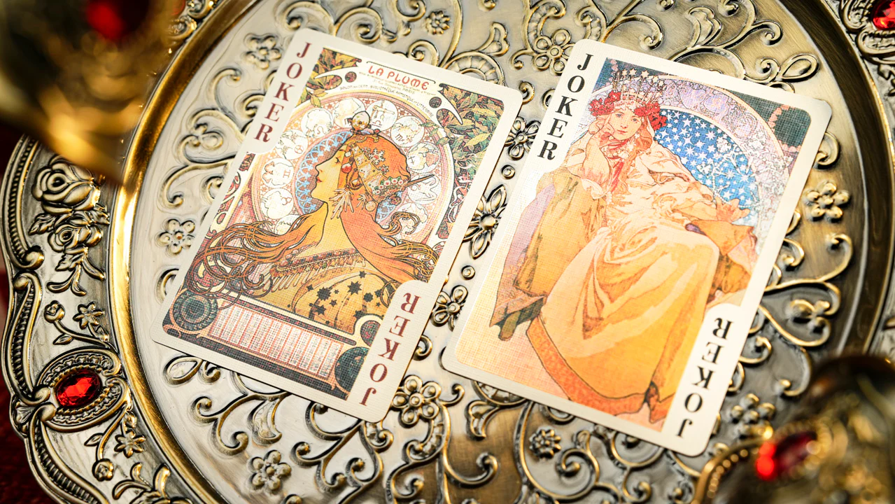 Mucha Playing Cards by 52 MUSÉE - Image 8