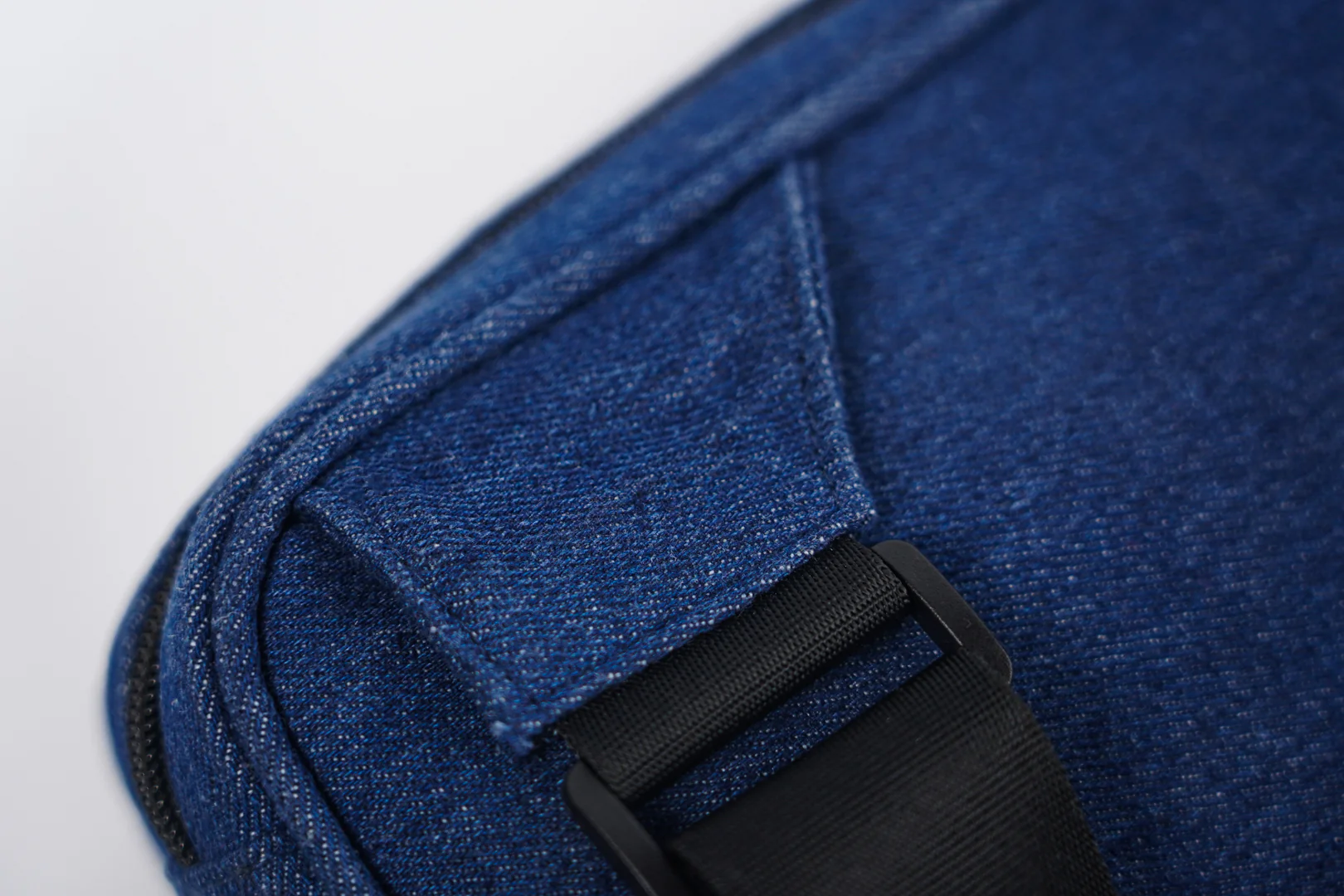 Shoulder Decks Bag (Blue/Black) by TCC - Image 16