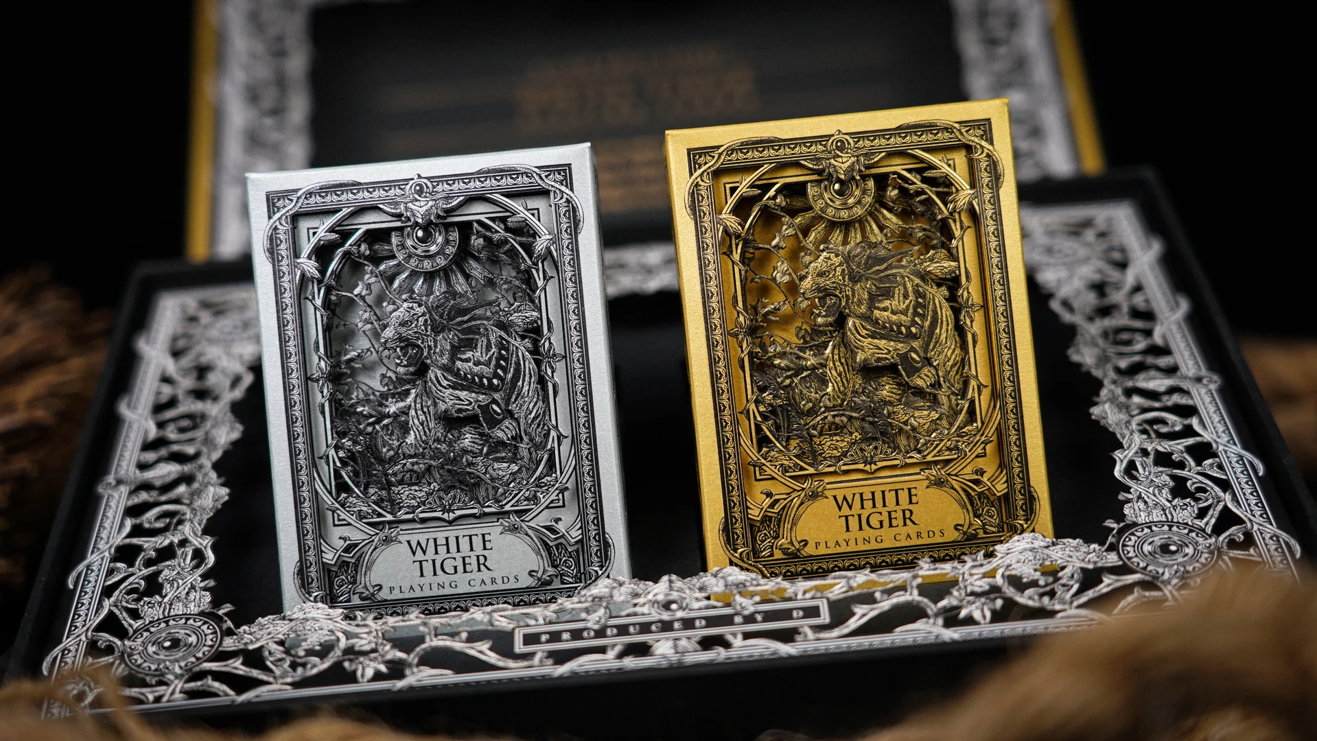 White Tiger Playing Cards by ARK - Image 24