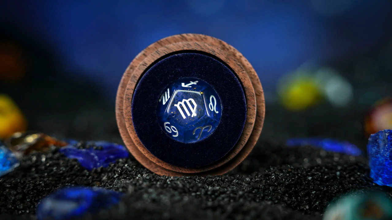 Zodiac Dice Wooden Case by TCC - Image 4