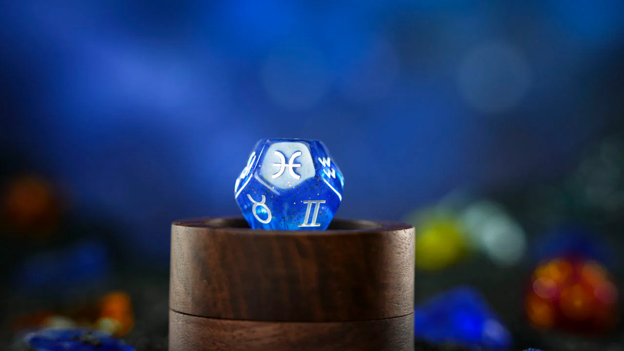 Zodiac Dice Wooden Case by TCC - Image 5